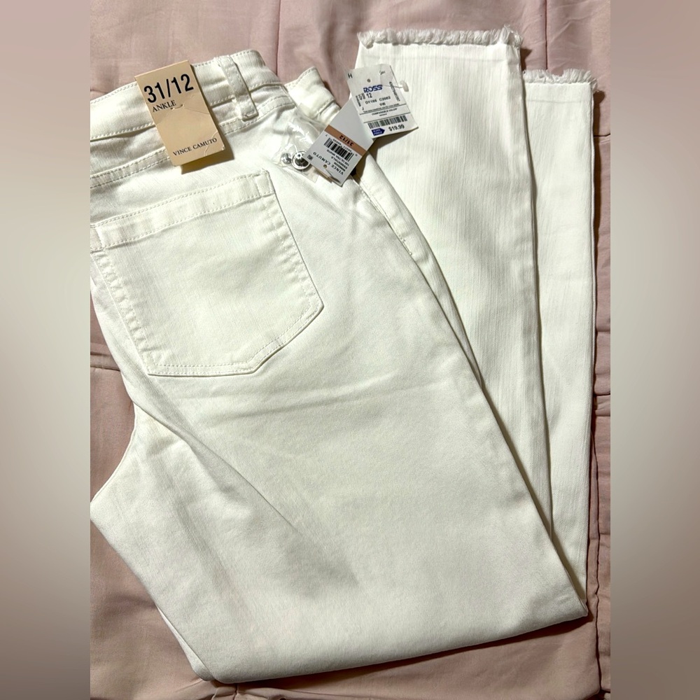 Ross “Vince Camuto”.  NWT.  31/12.  Retails for $19.99.
